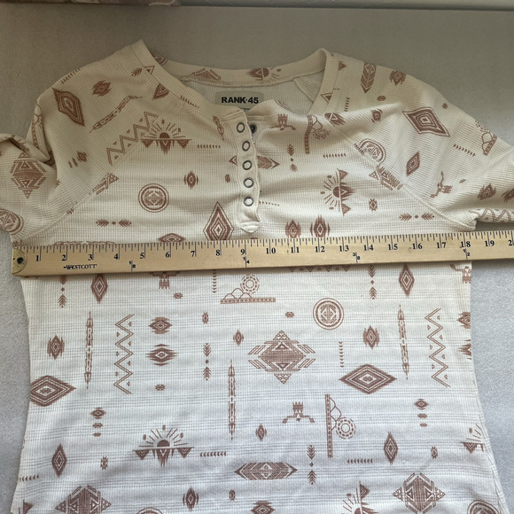 Rank 45 Shirt Men Large Beige Aztech Geo Native Print Waffle Knit Base Layer - Picture 6 of 12